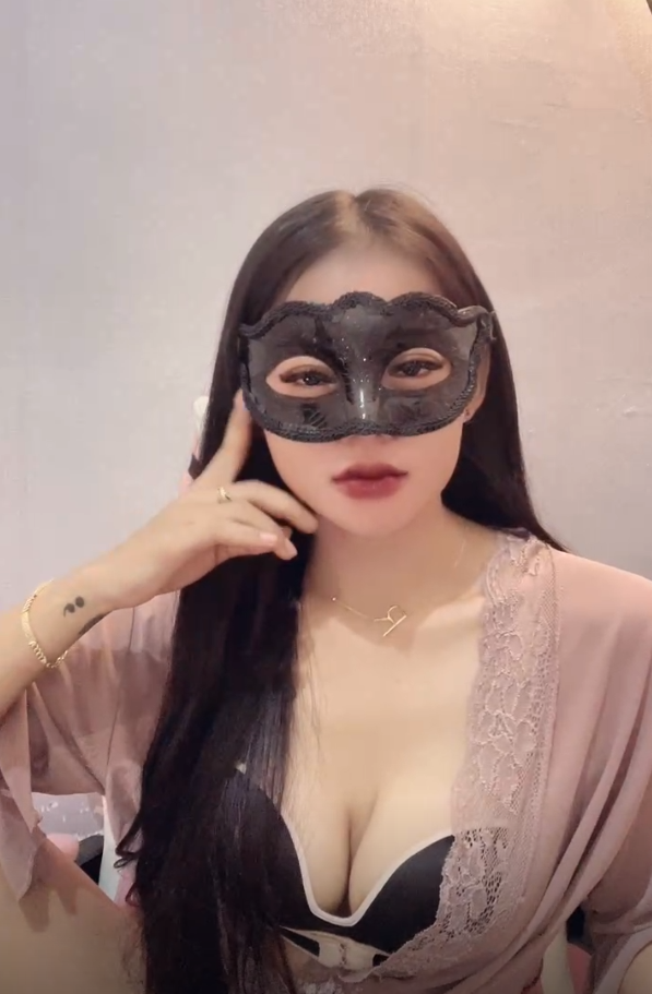 Nonton Film Miss Riskaa Omek Rare Ekspresinya Bikin Candu Terbaru